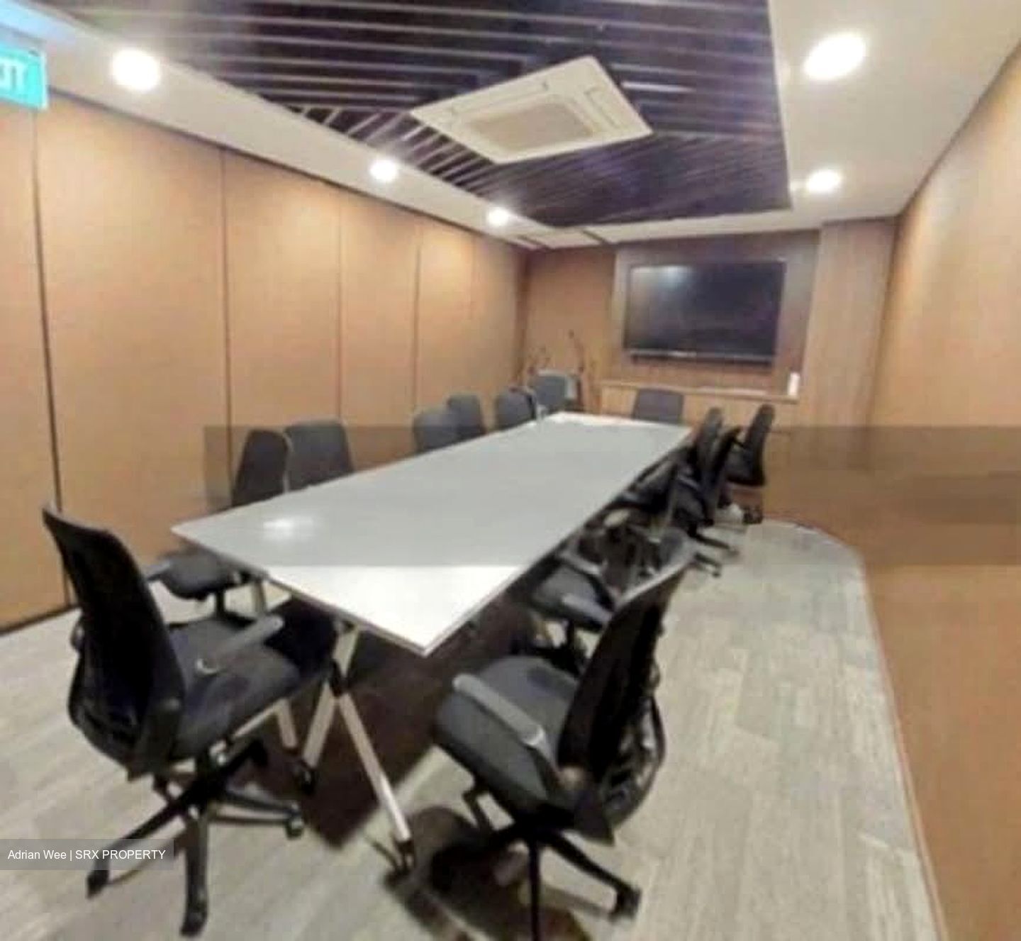 Lhk 3 (D19), Office #568308971